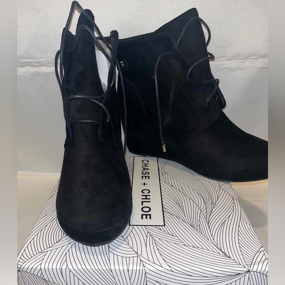 Chase + Chloe Rosa Black Suede Wedge Boots Size 10